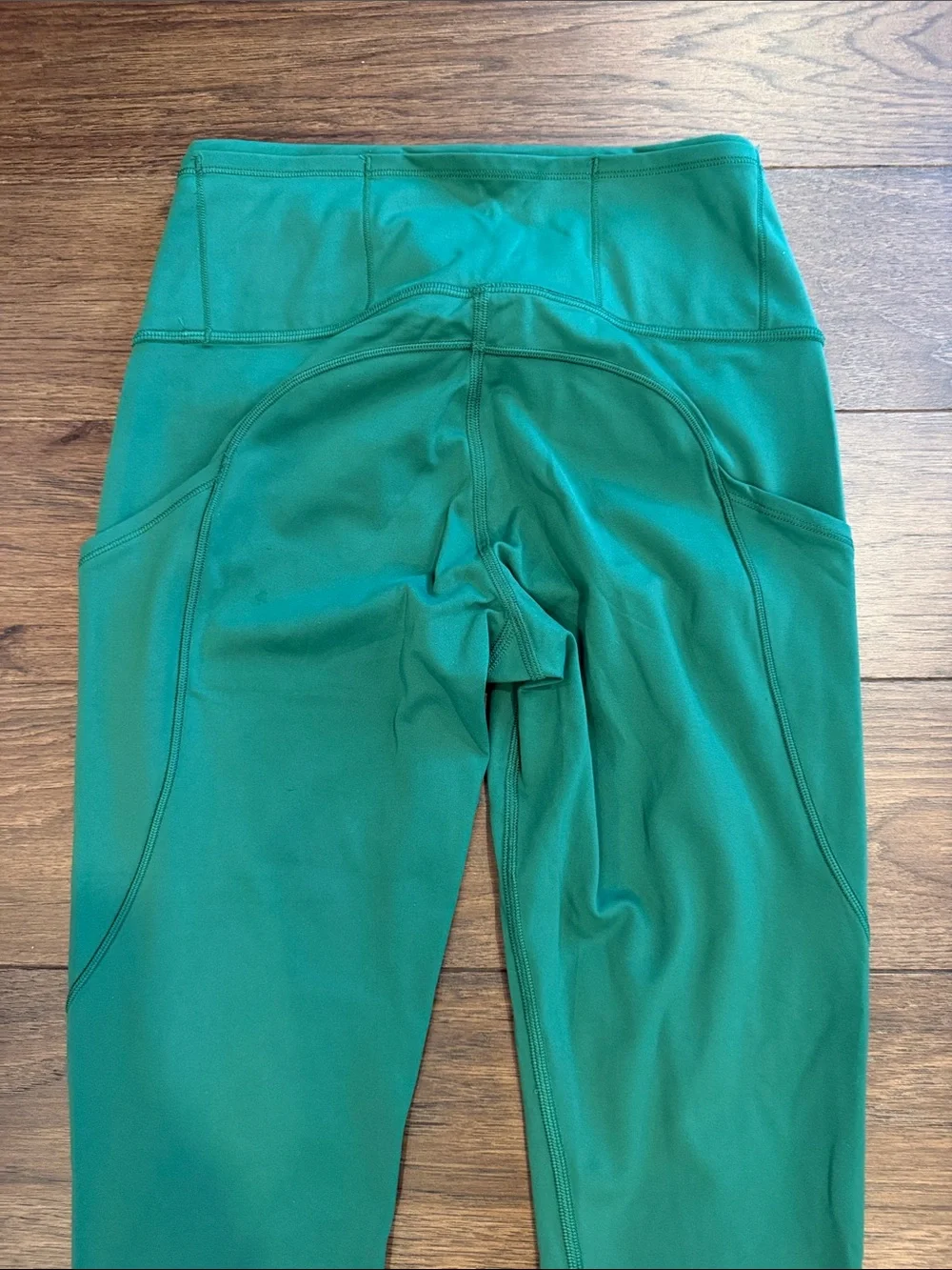lululemon athletica Fast and Free High-Rise Green Leggings Size 6 - C53-013